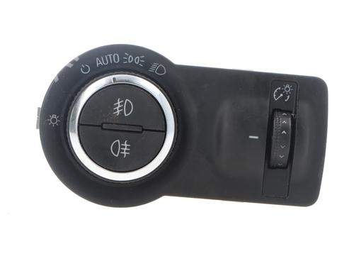 Used Headlight switch Headlight switch OPEL ASTRA J (P10) [2009-2016] 33832932 33832932