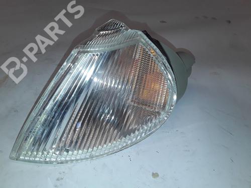 Used Left front indicator Left front indicator RENAULT LAGUNA I (B56_, 556_) [1993-2002] 10250838 10250838