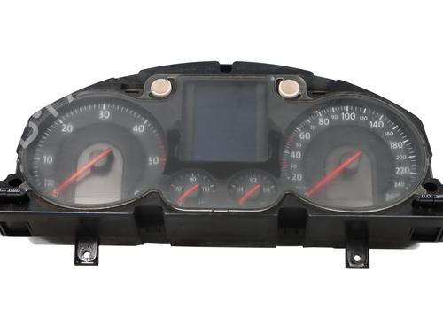 Used Instrument cluster VW PASSAT B6 (3C2) [2005-2011]  32196315