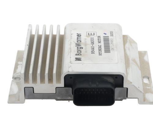 gearbox-control-unit-hyundai-terracan-hp-2001-2002-2003-2004-2005-2006-2007-2008-34582537 main image