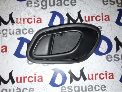 Used Front left interior door handle KIA CEE'D Hatchback (ED) [2006-2012]  10247427