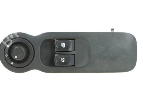 Used Left front window switch Left front window switch RENAULT MODUS / GRAND MODUS (F/JP0_) 1.5 dCi (FP0D, JP0D) (82 hp) 40295027 40295027
