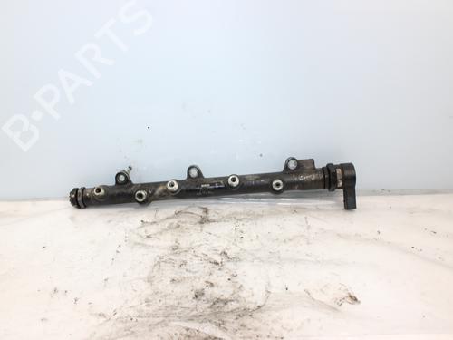 Used Injection rail BMW X3 (E83) 2.0 d (150 hp) 18303231