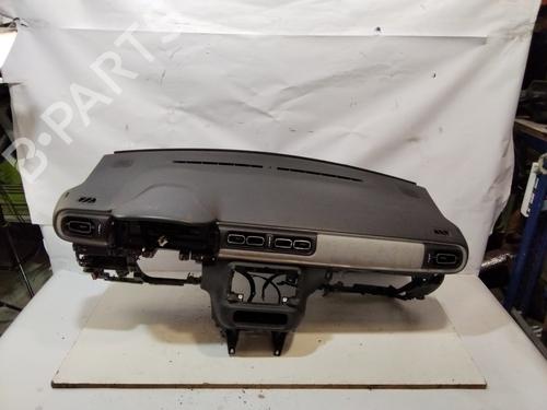 Używane Deska rozdzielcza CITROËN C3 II (SC_) [2009-2025]  29904969