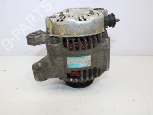 Generator TOYOTA YARIS (_P1_) 1.0 (SCP10_, SCP10R) (68 hp) 13059321
