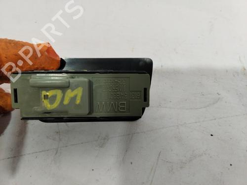 Switch BMW X1 (U11) sDrive 20 i | BP29533531I30 