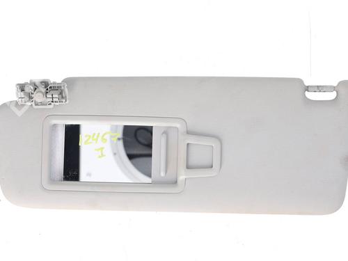 Zonneklep links Zonneklep links 38957182 38957182