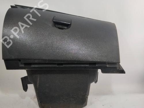 Used Glove box RENAULT MEGANE III Hatchback (BZ0/1_, B3_) 1.2 TCe (BZ16, BZ28) (132 hp) 25857837