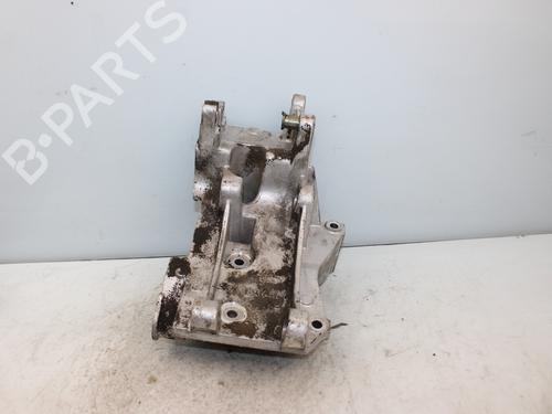 Used Support CITROËN JUMPY I (U6U_) 2.0 HDi 95 (94 hp) 17870050