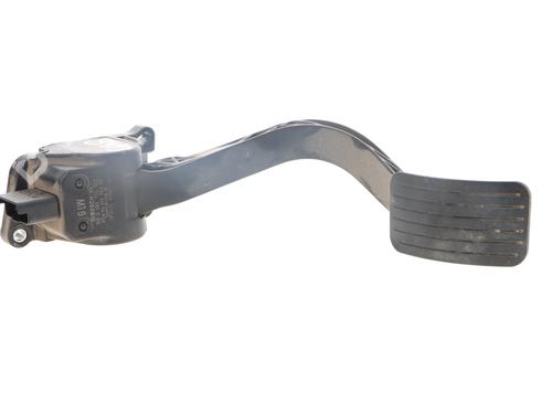 Pedal PEUGEOT 3008 I MPV (0U_) 1.6 HDi (109 hp) 31604117