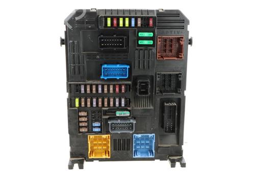 Used Fuse box Fuse box PEUGEOT 208 II (UB_, UP_, UW_, UJ_) 1.5 BlueHDI 100 (102 hp) 39100122 39100122