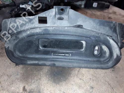Afficheur RENAULT CLIO II (BB_, CB_) 1.4 16V (B/CB0P, BB13) (98 hp) 8560842