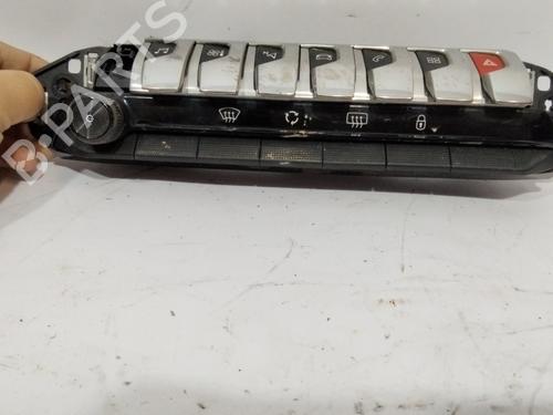 Switch PEUGEOT 3008 II SUV (MC_, MR_, MJ_, M4_)  | BP29721685I30 