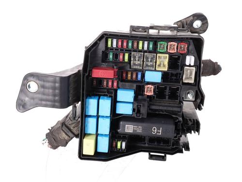 fuse-box-toyota-yaris-_p21_-_pa1_-_ph1_-2020-39386091 main image