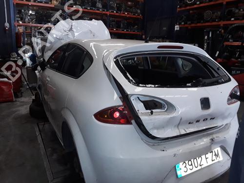 Left front window motor SEAT LEON (1P1) 1.9 TDI | BP18107552E21 