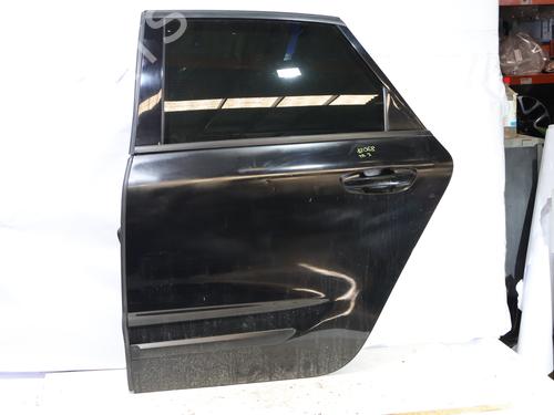Used Left rear door Left rear door 37198126 37198126
