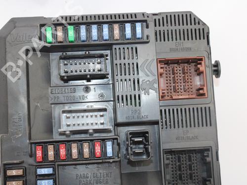 Fuse box PEUGEOT 308 SW I (4E_, 4H_)  | BP15226070E1 