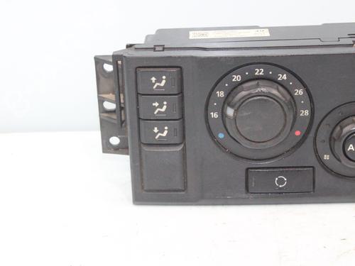 Climate control LAND ROVER RANGE ROVER SPORT I (L320) 2.7 D 4x4 | BP15962358I5 