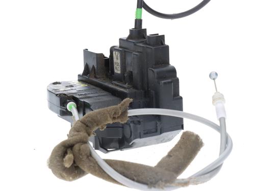 Rear left lock NISSAN QASHQAI I (J10, NJ10) 1.5 dCi | BP30138285C100