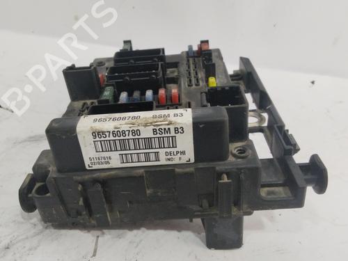 Fuse box PEUGEOT 307 (3A/C)  | BP27379374E1 