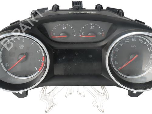 Used Instrument cluster Instrument cluster OPEL ASTRA K Sports Tourer (B16) 1.4 Turbo (35) (150 hp) 33686940 33686940