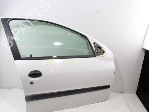 Used Right front door PEUGEOT 206 Hatchback (2A/C) [1998-2012]  16981589