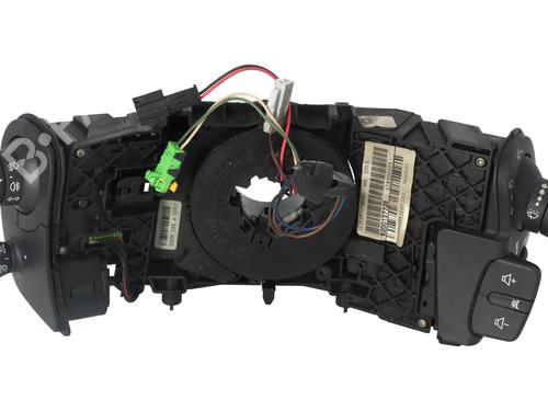 squib-airbag-renault-scenic-ii-jm01_-2003-2004-2005-2006-2007-2008-2009-2010-35737014 main image