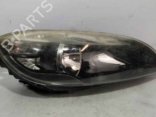 Used Right headlight VOLVO V40 Hatchback (525) D3 (150 hp) 29861735