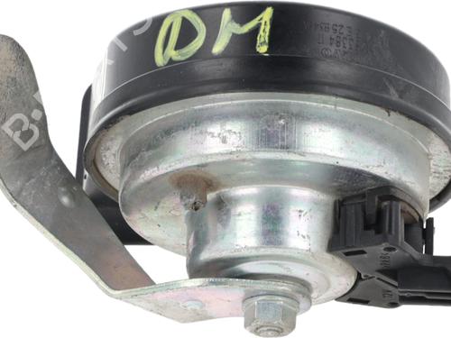 Horn VOLVO V40 Hatchback (525) D3 | BP29905945E13