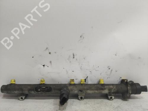 Used Injection rail KIA CARENS II MPV (FJ) [2002-2013]  25903420