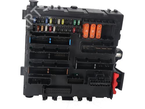 Used Fuse box Fuse box OPEL VECTRA C Estate (Z02) 2.2 DTI (F35) (125 hp) 36430750 36430750