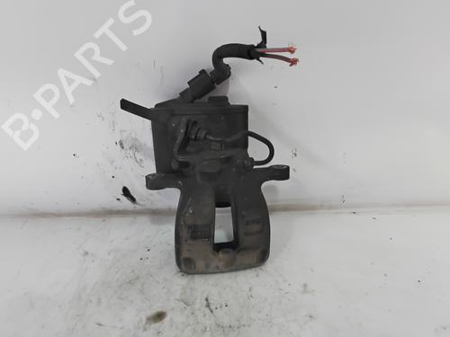 Zacisk hamulca tylnego prawego VW PASSAT B6 (3C2)  | BP30055466M106 