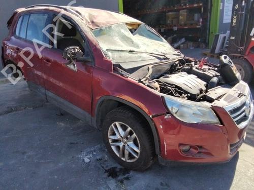 Right front window motor VW TIGUAN (5N_)  | BP19075314E20 