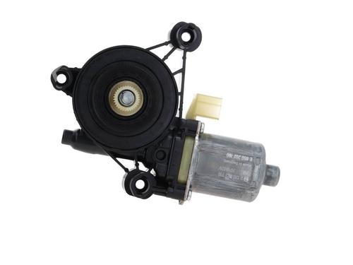Used Right front window motor Right front window motor SEAT LEON (5F1) [2012-2021] 39988766 39988766