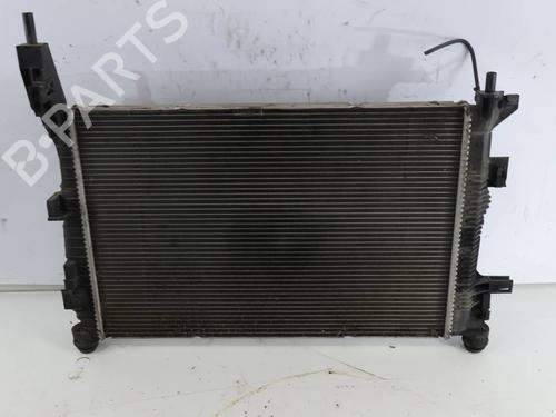 water-radiator-ford-focus-iii-2010-2011-2012-2013-2014-2015-2016-2017-2018-2019-2020-39752262 main image