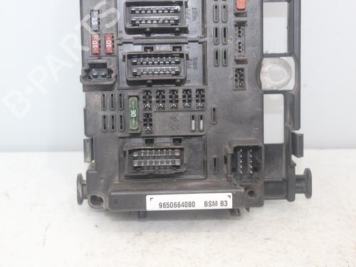 Fuse box PEUGEOT 406 (8B) 2.0 HDI 110 | BP16857356E1 