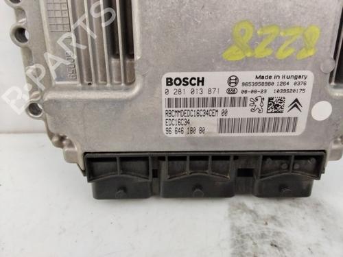 Engine control unit (ECU) PEUGEOT PARTNER Box Body/MPV  | BP23224404M57 