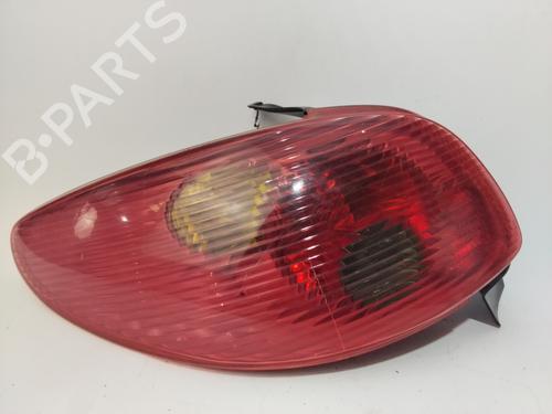 Used Left taillight PEUGEOT 206 Hatchback (2A/C) [1998-2012]  21691914