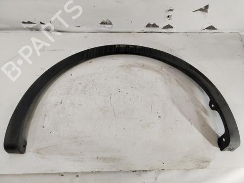 Used Rear left wheel arch trim RENAULT ARKANA I (LCM_, LDN_) [2019-2026]  32393457