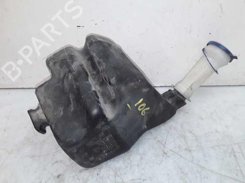 Used Windscreen washer tank CITROËN SAXO (S0, S1) 1.5 D (54 hp) 8579105