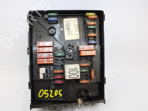 Used Fuse box VW JETTA III (1K2) [2004-2013]  15416369