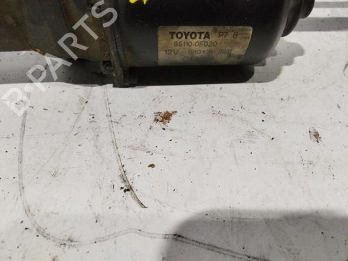 Front wiper motor TOYOTA COROLLA Verso (ZER_, ZZE12_, R1_) | BP30138417M29