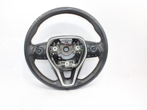 Used Steering wheel TOYOTA COROLLA Hatchback (_E21_, _EA1_, _EH1_) 1.8 Hybrid (ZWE211) (98 hp) 15821736