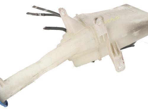 Used Windscreen washer tank Windscreen washer tank HYUNDAI i20 I (PB, PBT) [2008-2015] 33290080 33290080