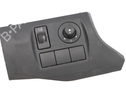 Used Mirror switch Mirror switch PEUGEOT PARTNER Box Body/MPV 1.6 HDi (109 hp) 33891094 33891094