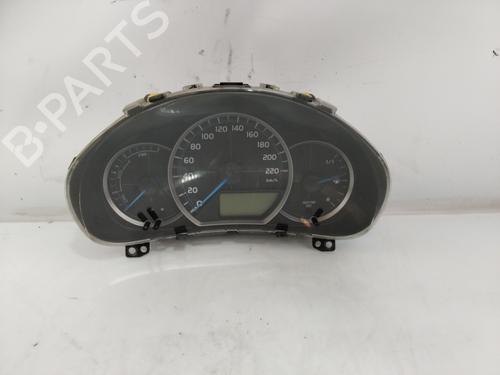 Used Instrument cluster TOYOTA YARIS (_P13_) 1.5 Hybrid (NHP130_, NHP130) (101 hp) 21595768