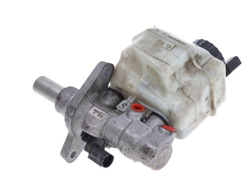 Brake master cylinder VW PASSAT CC B6 (357) 2.0 TDI | BP33649543M77 - Image 3