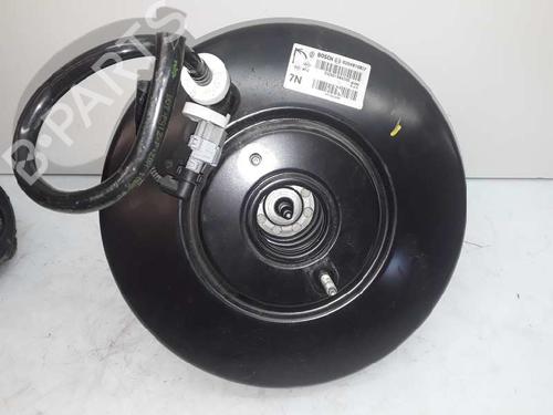 Used Servo brake RENAULT KANGOO / GRAND KANGOO II (KW0/1_) [2008-2025]  8566221