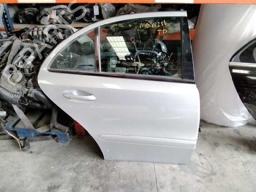 Used Right rear door MERCEDES-BENZ E-CLASS (W211) [2002-2009]  8571997