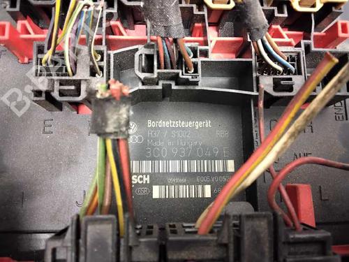 Fuse box VW TOURAN (1T1, 1T2)  | BP10248772E1 